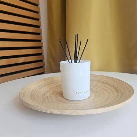 Apartament 53 & Underground Garage Parking