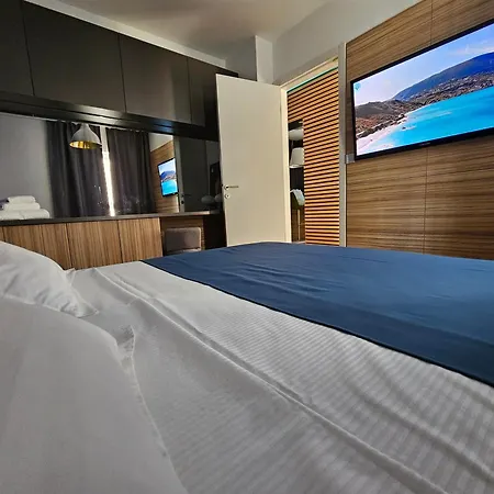 53suite Adriatic & Underground Garage Parking